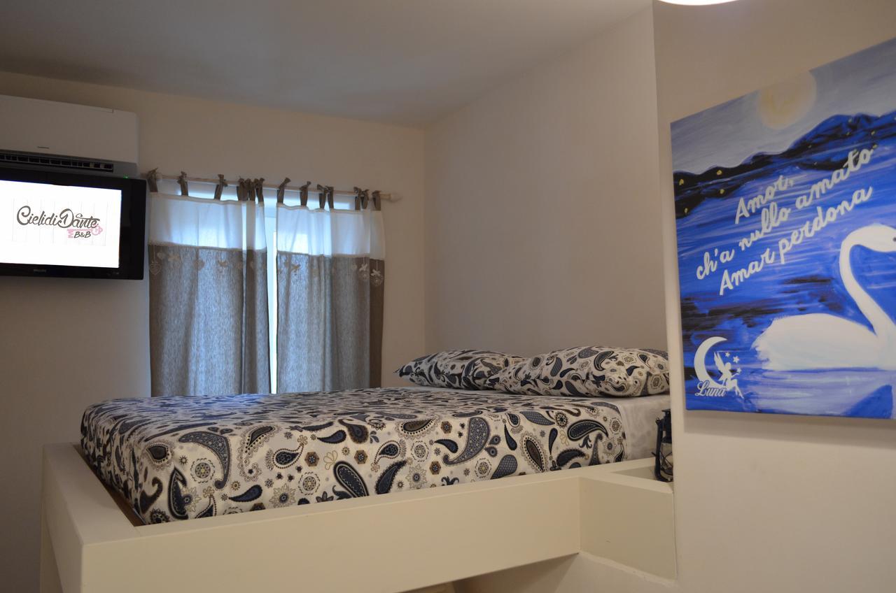 B&B Cieli Di Dante 孔韦尔萨诺 外观 照片